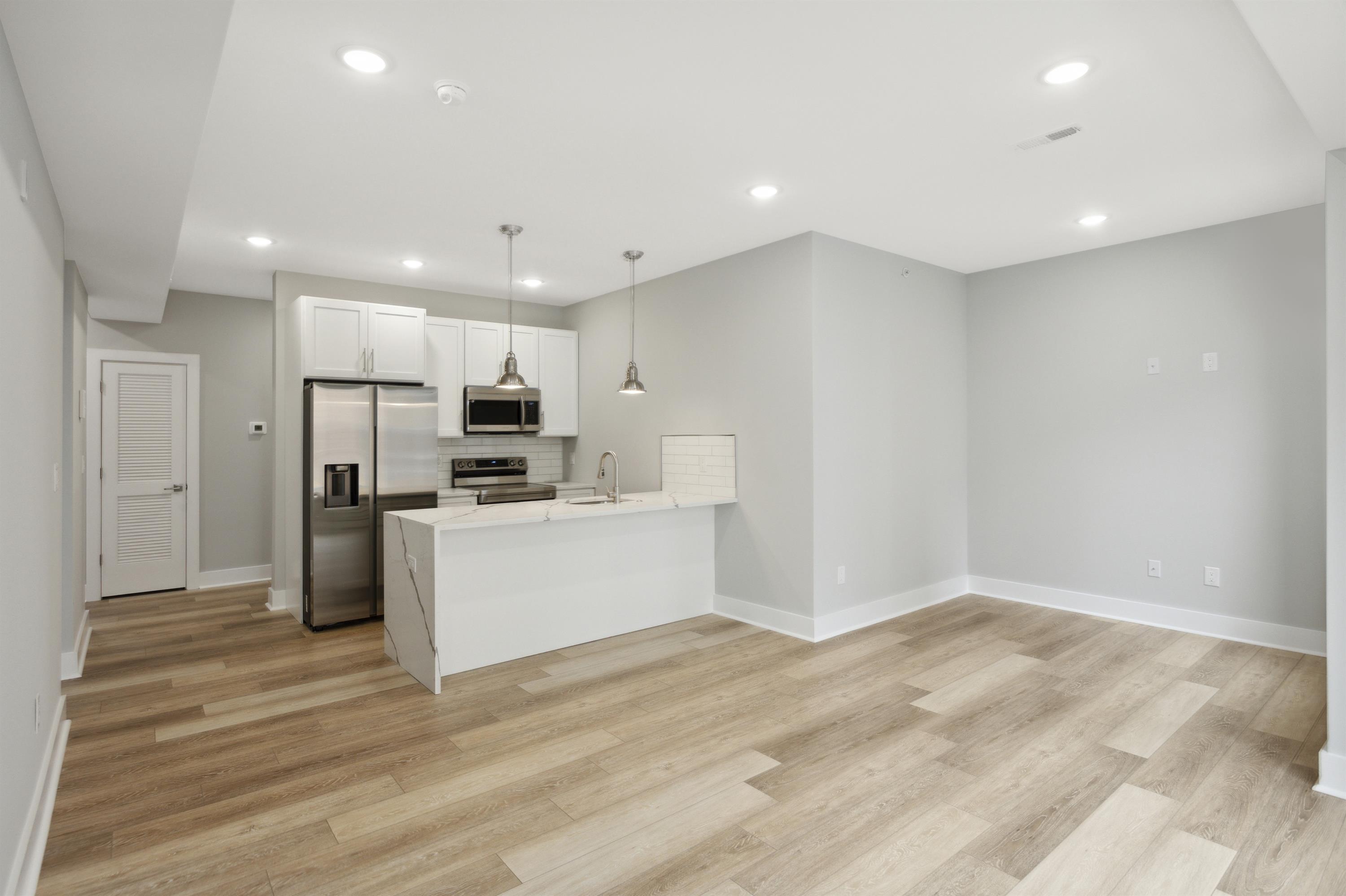 2125 East Norris Street - 4